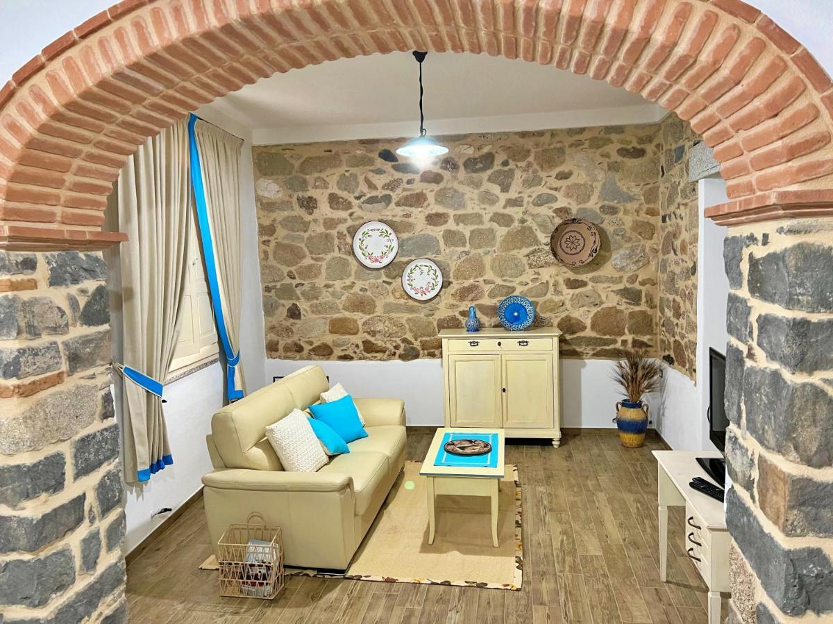 Sa Domo De Tzia Elene Apartment Irgoli ภายนอก รูปภาพ