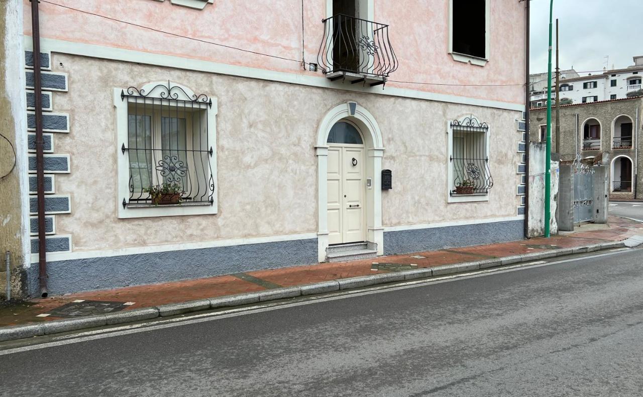 Sa Domo De Tzia Elene Apartment Irgoli ภายนอก รูปภาพ